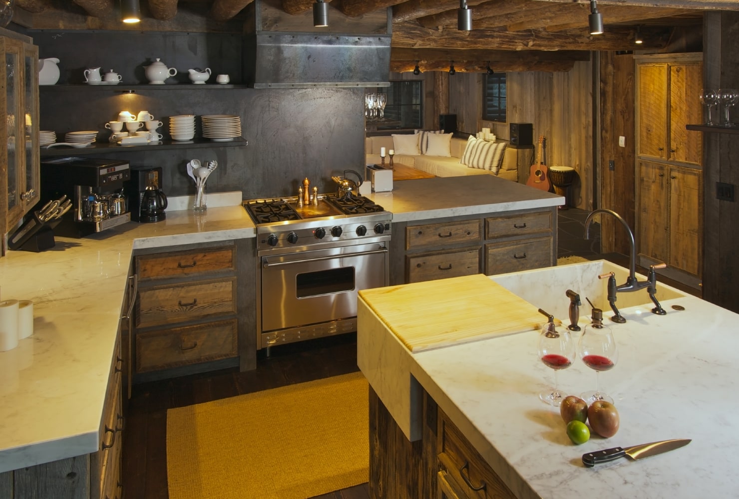 https://www.livehome3d.com/assets/img/articles/how-to-design-kitchen/rustic-kitchen-style@2x.jpg